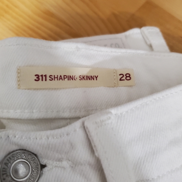 Levi's 311 Shaping Skinny Jeans - Picture 2 of 5